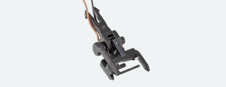 ESU 41001 H0 - Stroomvoerende koppeling 2-polig